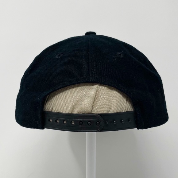 Vintage WWE 90’s WWF Stone Cold Skull Snapback Hat OS 1998 Titan Sports RARE - Picture 2 of 6